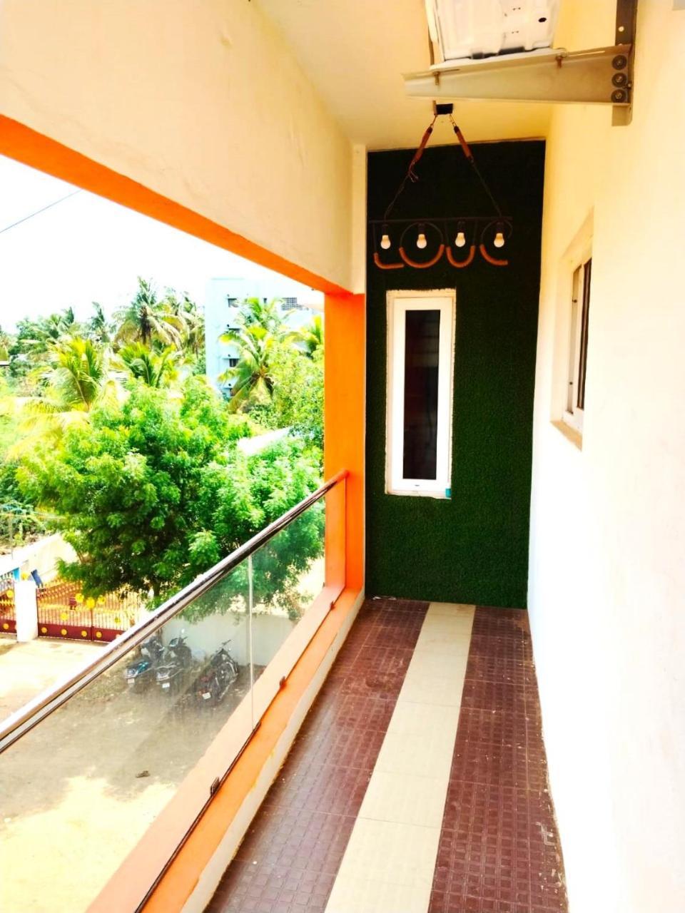 Asshappystayinn Hotel Tiruchirappalli Екстер'єр фото
