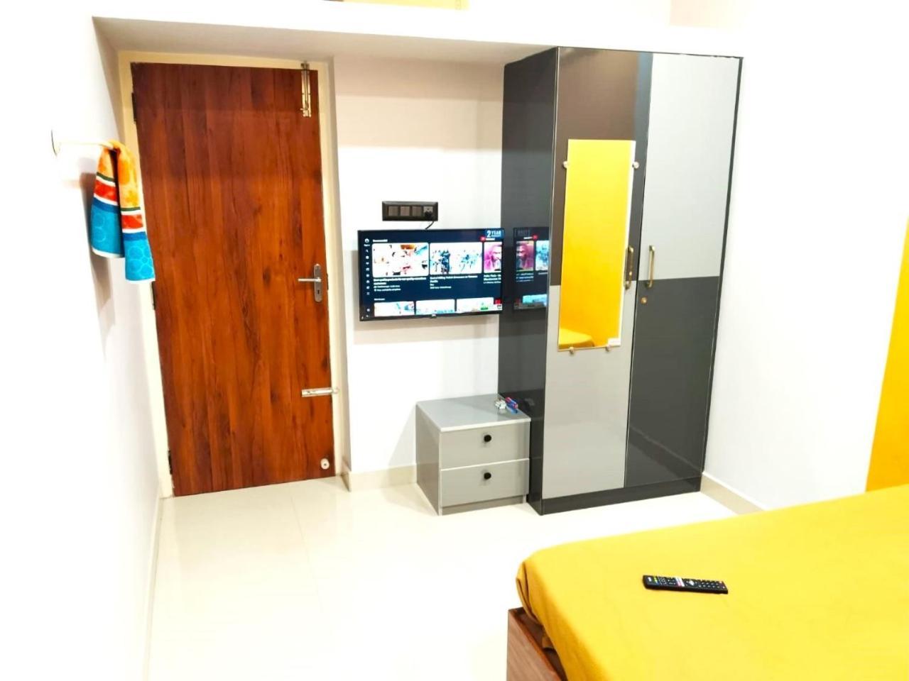 Asshappystayinn Hotel Tiruchirappalli Екстер'єр фото